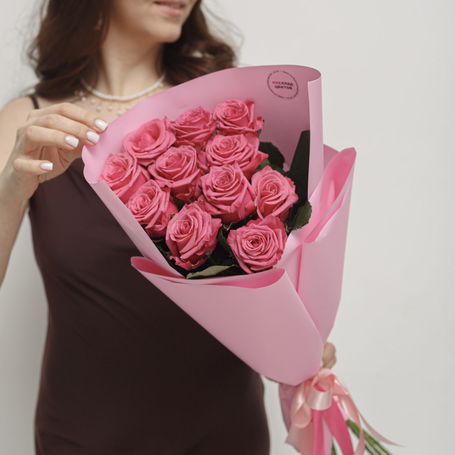 Букет из 11 розовых роз 70/80 см