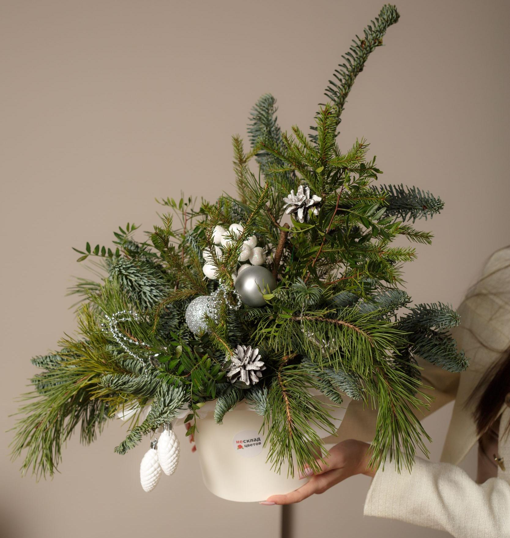 Композиция "В гостях у сказки"