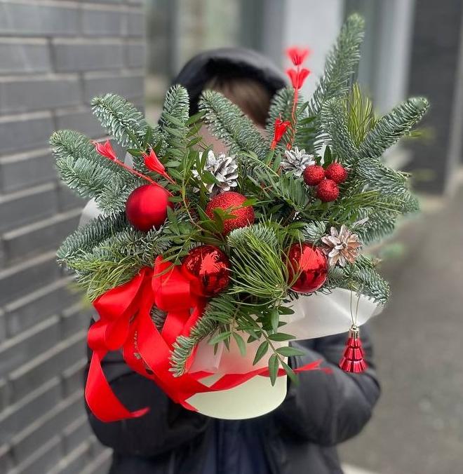 Композиция "Волшебство в полночь"