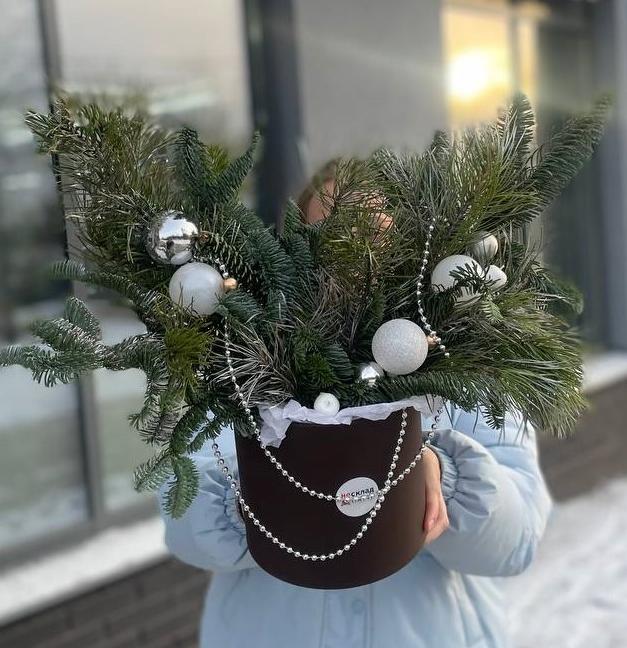 Композиция "Танец снежинок"