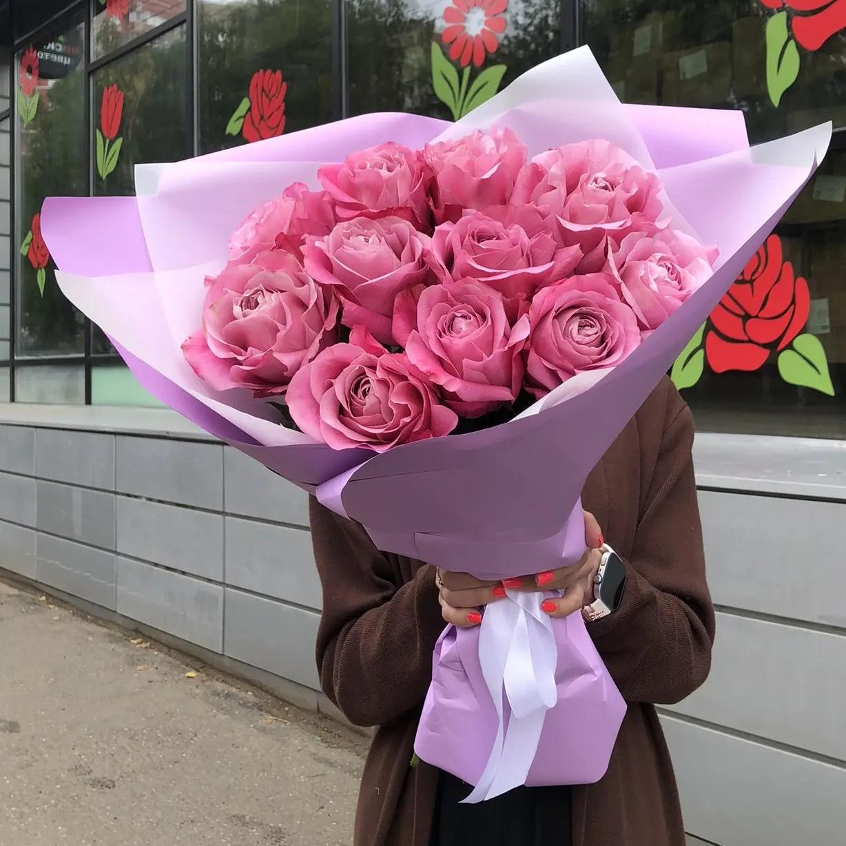Букет "11 черничных пионовидных роз 50 см"