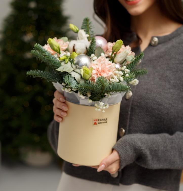 Композиция "Чародейка зима"