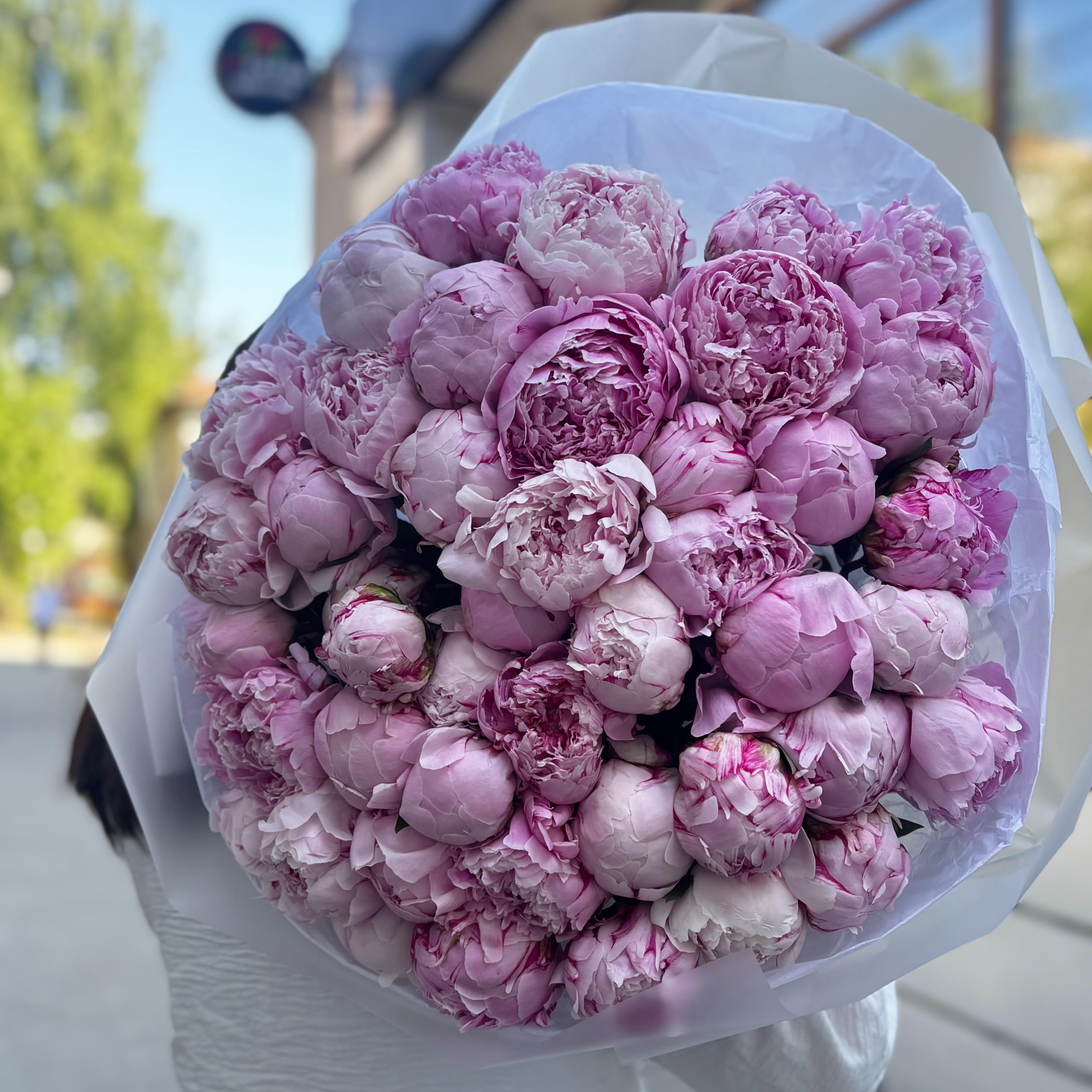 Букет "45 розовых пионов"