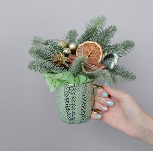 Композиция в кружке "Новогодний комплимент "