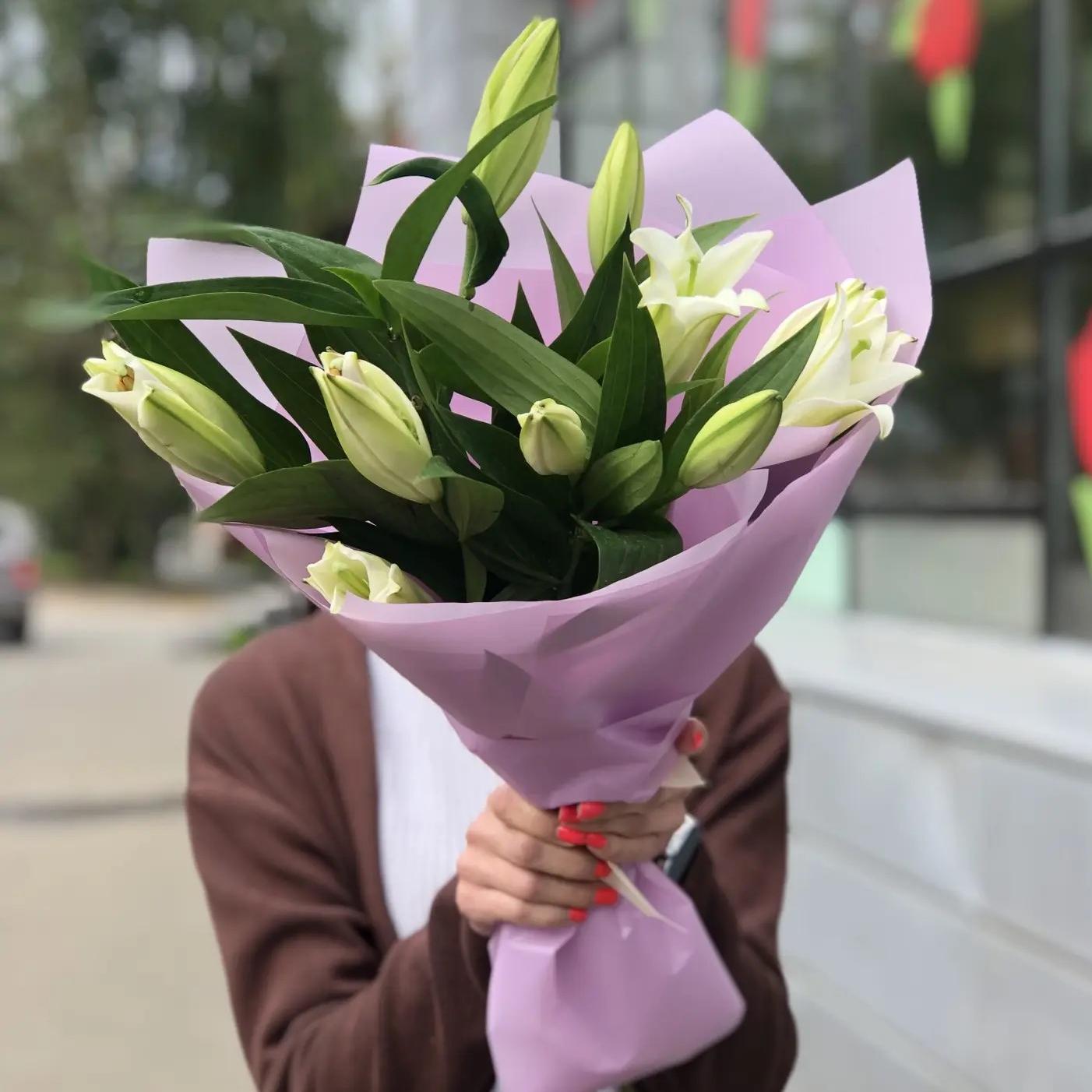 Акция! Букет из 3 лилий