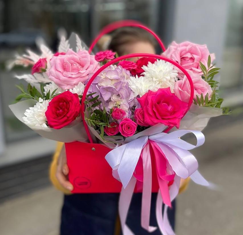 Композиция "Шелковый румянец"