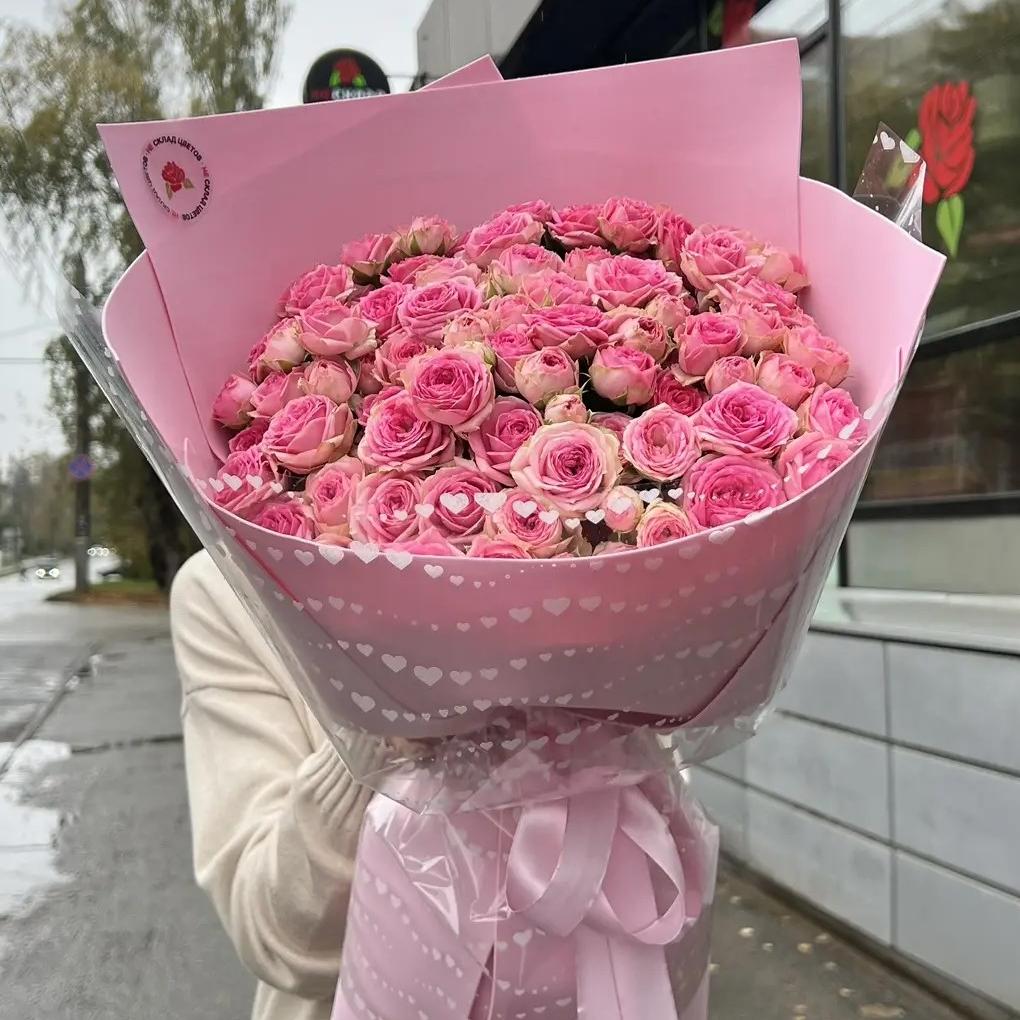 Букет "25 розовых кустовых пионовидных роз 40 см"