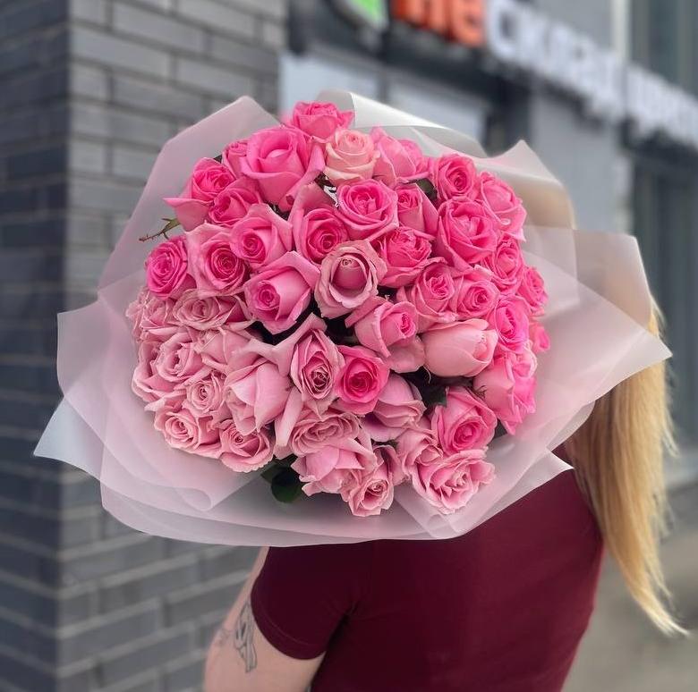 Букет из 51 розовой розы 40/50 см
