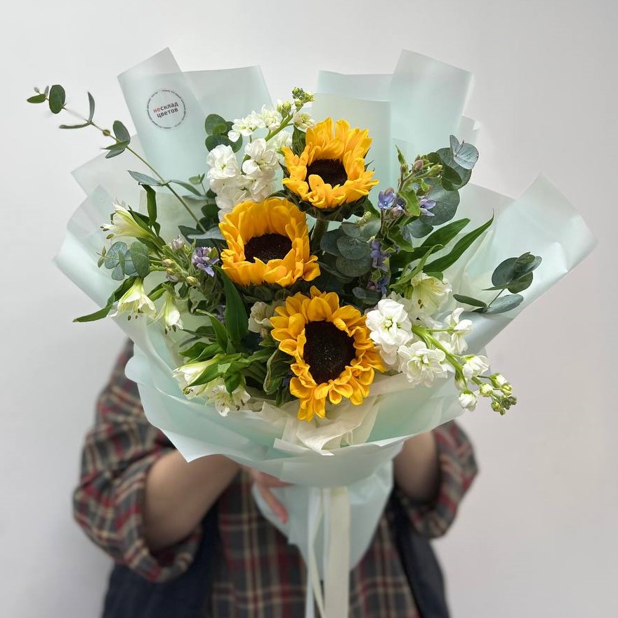 Букет "Объятия солнца M"